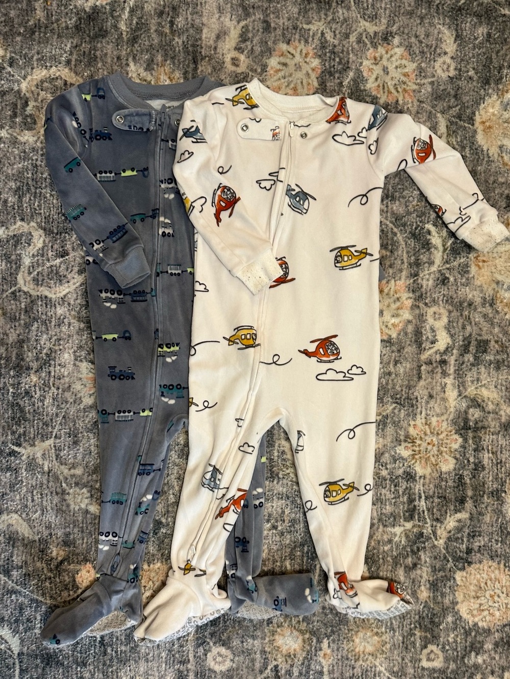 Carter's DreamPlush Long-Sleeve Pajamas - Gray and white